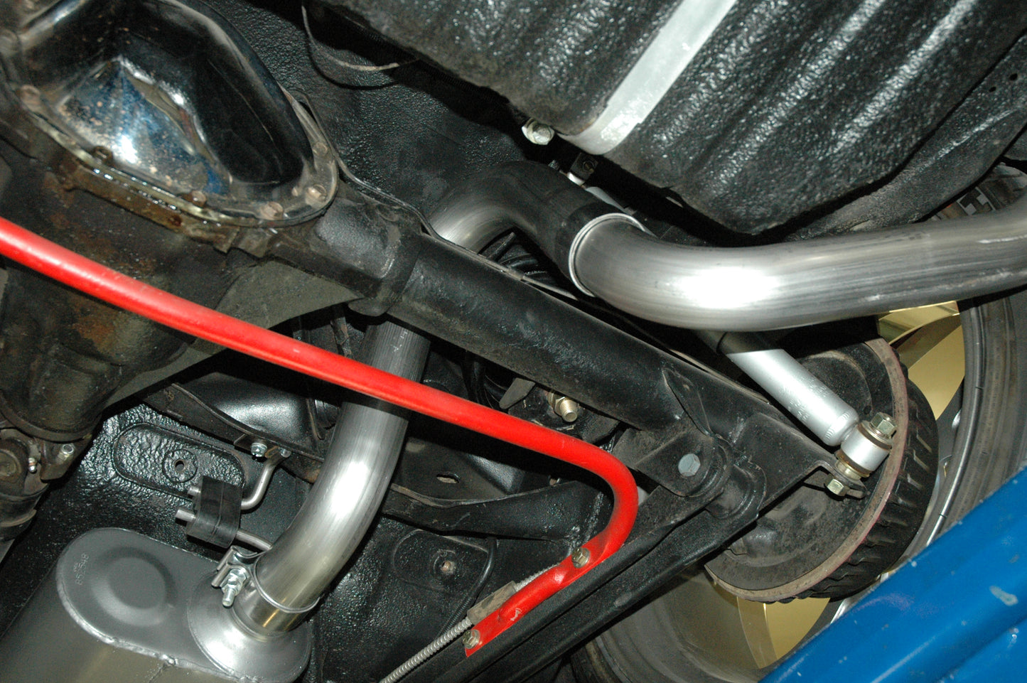 817409_install2.jpg